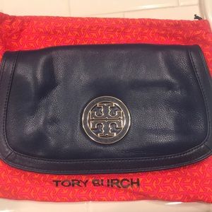 Navy Tory Burch crossbody bag with duster bag